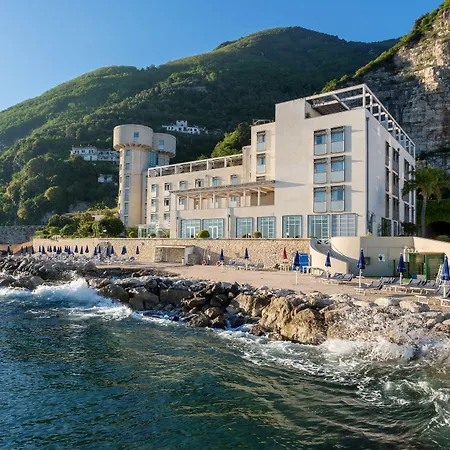 타워스 스타비에 소렌토 코스트 호텔