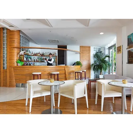 Towers Stabiae Sorrento Coast 4* カステッランマーレ・ディ・スタービア