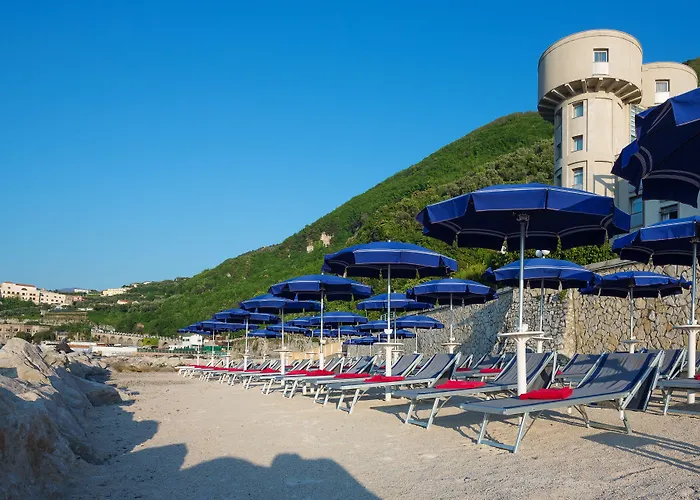 Отель Towers Stabiae Sorrento Coast