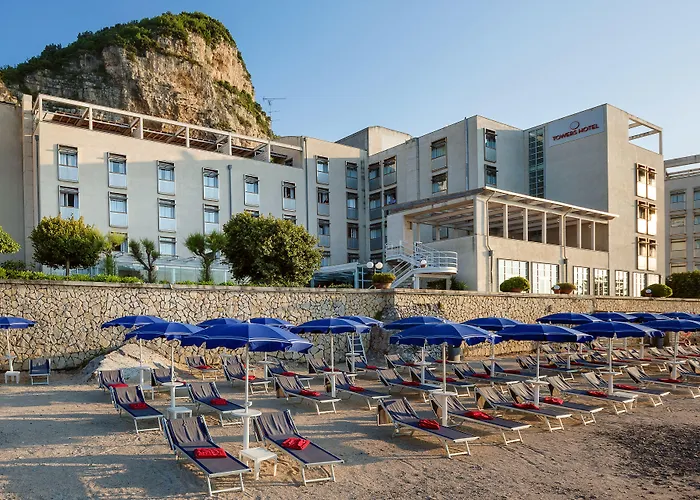 Towers Stabiae Sorrento Coast Отель Кастелламмаре-ди-Стабия