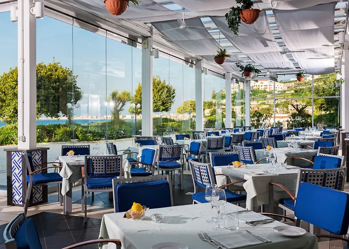 Towers Stabiae Sorrento Coast Отель